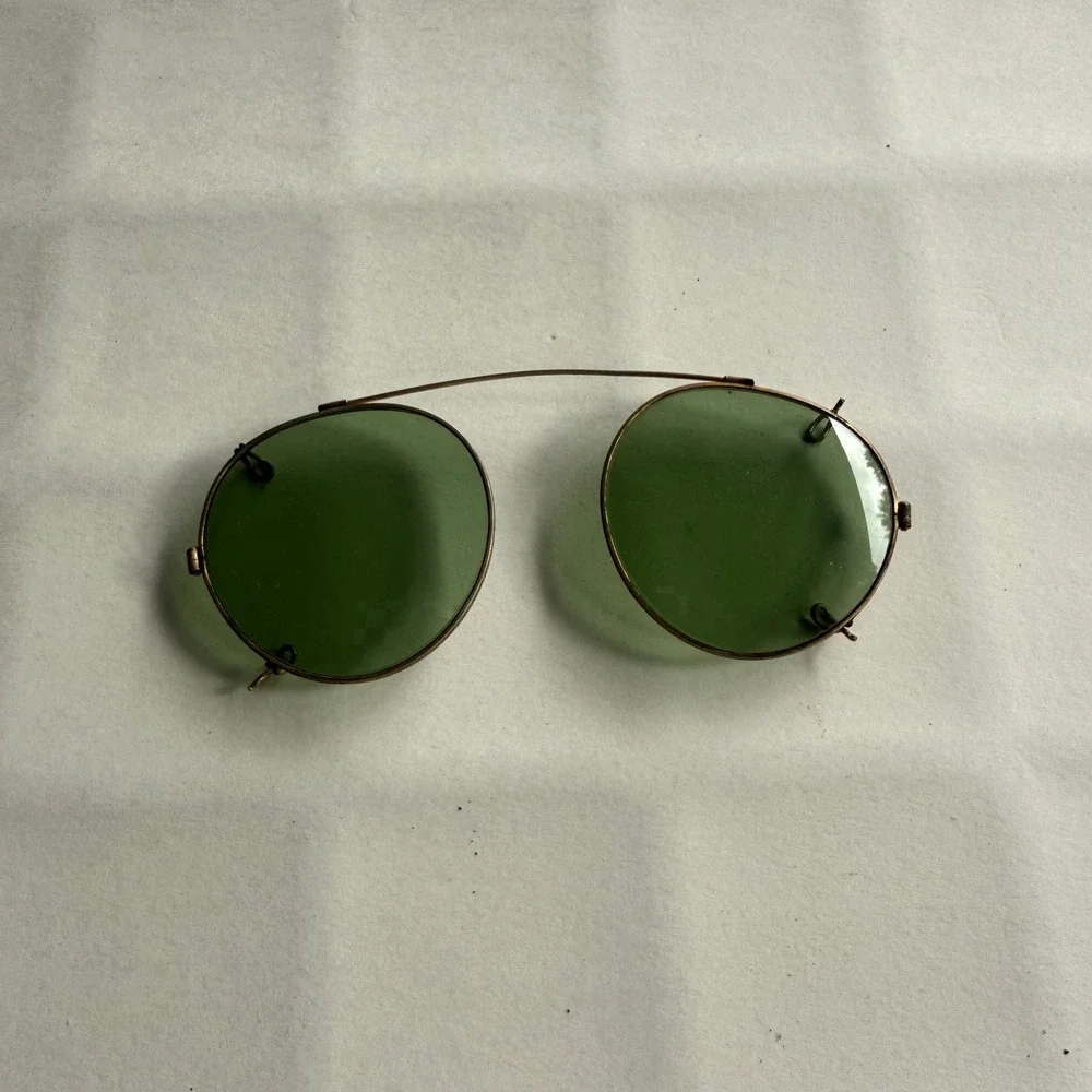 Unbranded Clip On Sunglasses Green Good Vintage Round Gold Filled ‎ Wire Frame